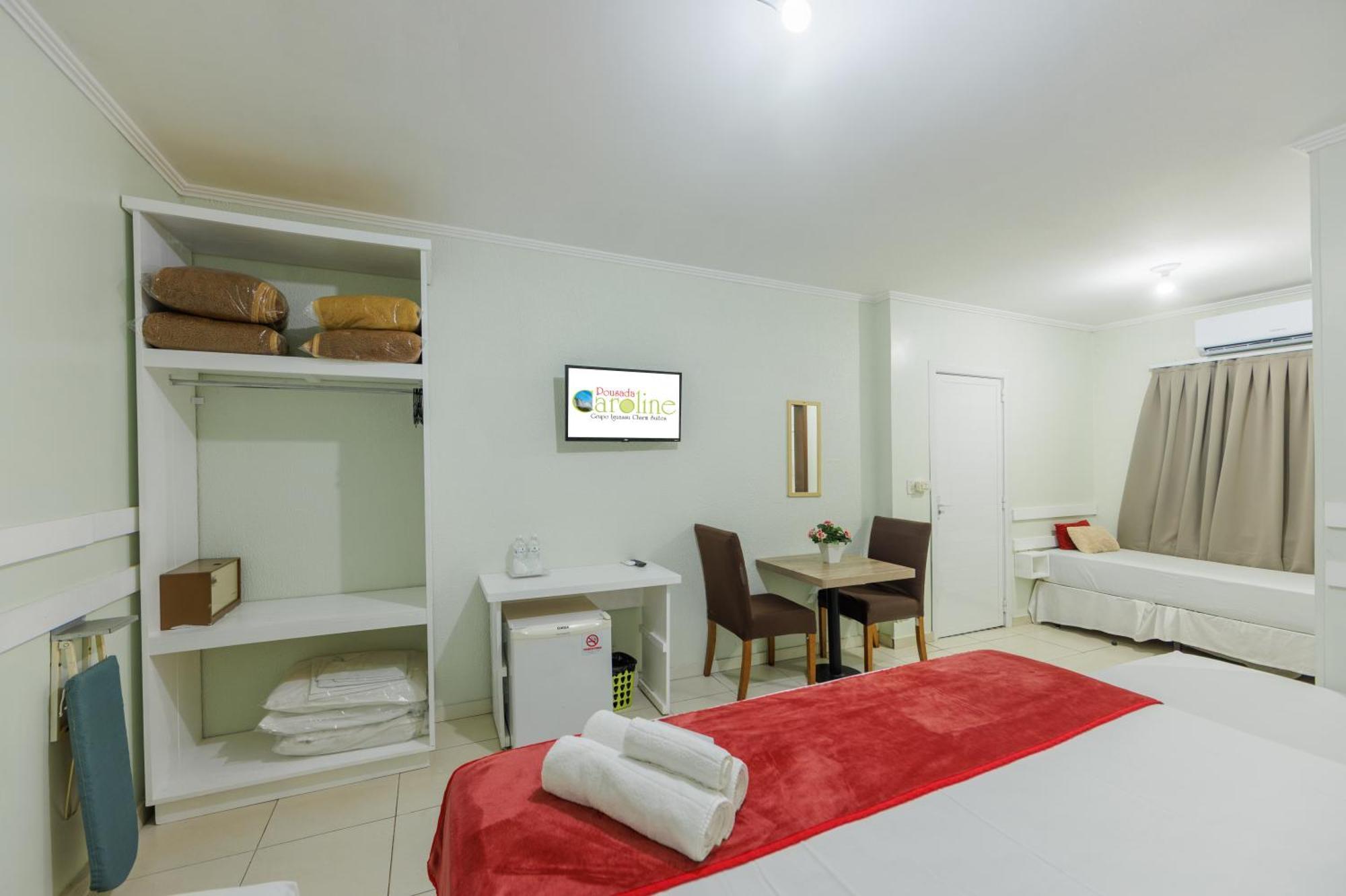 Hotel E Pousada Caroline Foz do Iguacu Ngoại thất bức ảnh